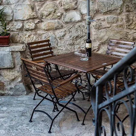 Apartament Leticia *